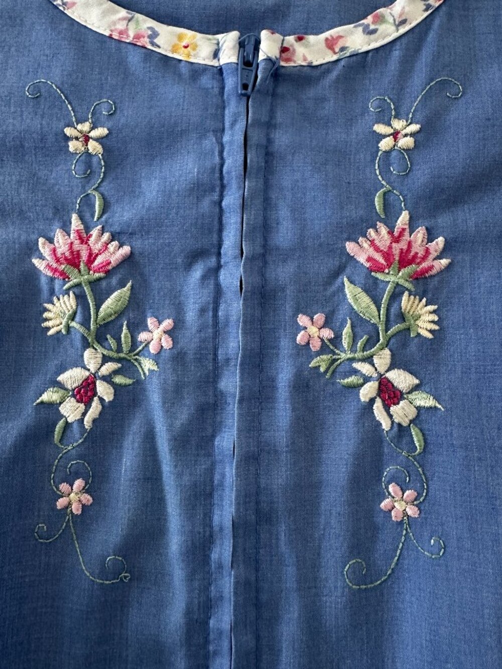 Women's Vintage Embroidered Retro House/Porch Dress sz XL - Royal Blue - Picture 3 of 11